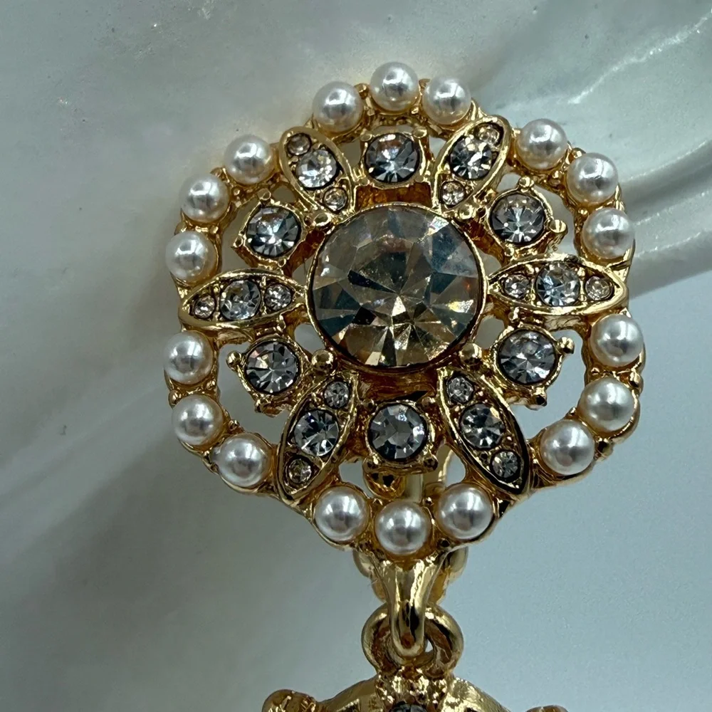 Marchesa Elegant Gold Cameo Rose Drop Earrings w/ Pearls & Crystals - Picture 14 of 16